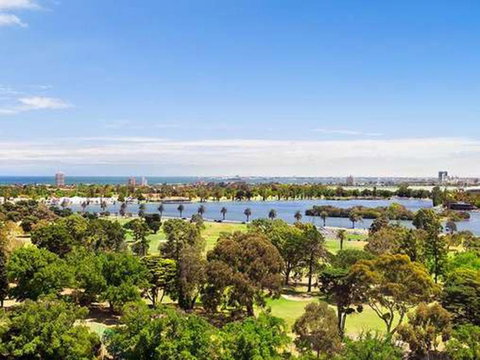 Wyndel Apartments - St Kilda Views - Accommodation in Bendigo 21