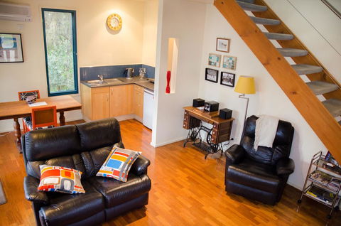 Ashwood Cottages - Accommodation in Bendigo 23