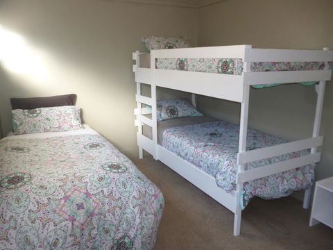 HogmortHomes Neale Street - Accommodation in Bendigo 5