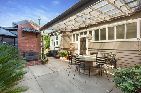 HogmortHomes Neale Street - Accommodation in Bendigo 11