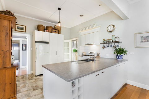 HogmortHomes Neale Street - Accommodation in Bendigo 8