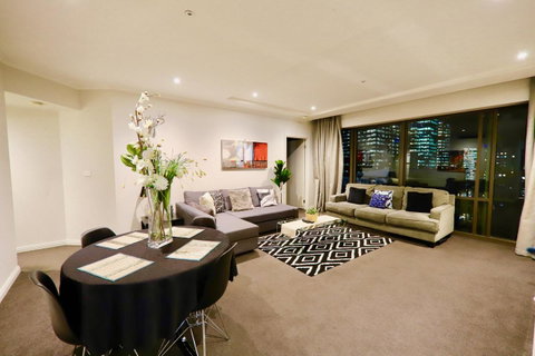 Heart Of CBD Penthouse Apartment - Accommodation in Bendigo 3