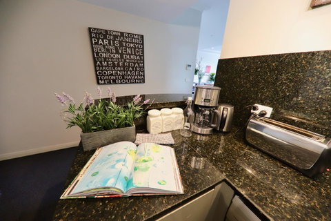 Heart Of CBD Penthouse Apartment - Accommodation in Bendigo 11