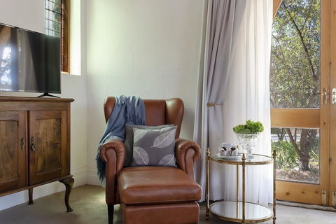 The Chapel - Accommodation in Bendigo 2