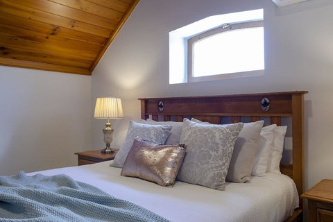 The Chapel - Accommodation in Bendigo 3