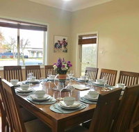 The Entertainer - Downtown Orange Sleeps 11 - Accommodation in Bendigo