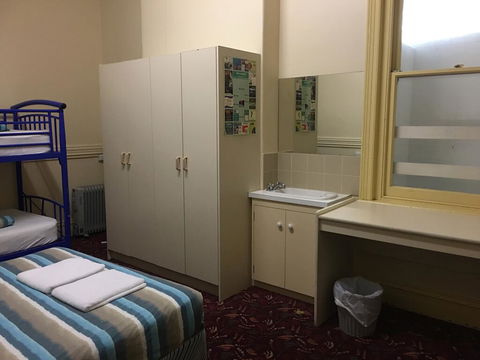 The Formby Hotel - Accommodation in Bendigo 1