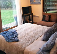 The Gurdies Room with Amazing Sunset Views - Accommodation in Bendigo