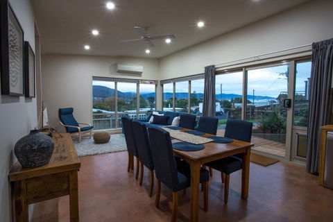 The Hill House - Accommodation in Bendigo 3