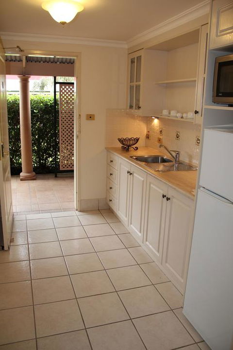 The Lawson Riverside Suites - Accommodation in Bendigo 3
