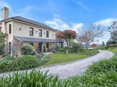 The Lodge @ Linden Hall - Accommodation in Bendigo 1
