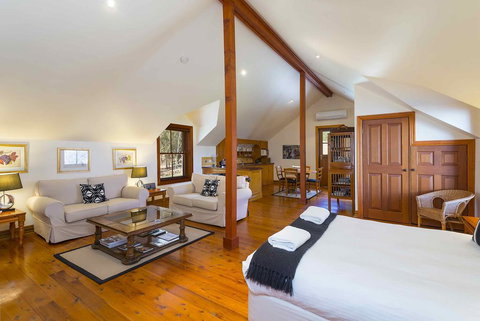 The Mews Studio - Accommodation in Bendigo 1