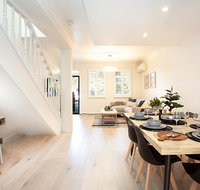 THE RENWICK - Hosted by L'Abode Accommodation - Accommodation in Bendigo