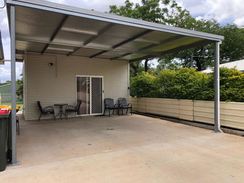 The Retreat - Accommodation in Bendigo 0