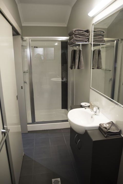 The Rocks Motel - Accommodation in Bendigo 3