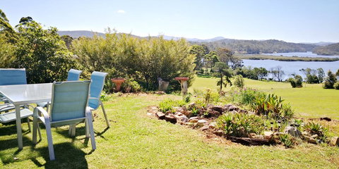 Thistle Dome - Accommodation in Bendigo 1