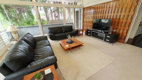 Toorak Luxury Living - Accommodation in Bendigo 3