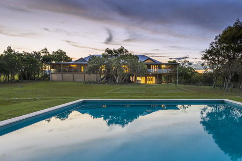 TRANQUILO BEACH HOUSE - Accommodation in Bendigo 0