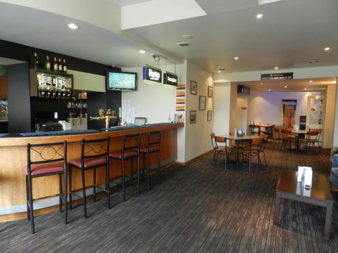 TRC Hotel - Accommodation in Bendigo 3