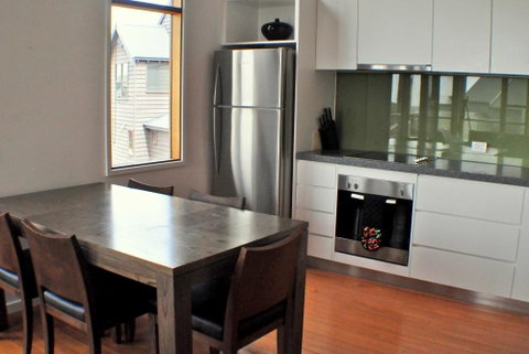 Triggerplant 3-DPA - Accommodation in Bendigo 3
