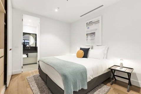Tyrian Albert Park Lake - Accommodation in Bendigo 2
