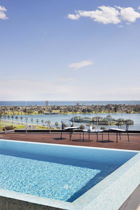 Tyrian Albert Park Lake - Accommodation in Bendigo 3