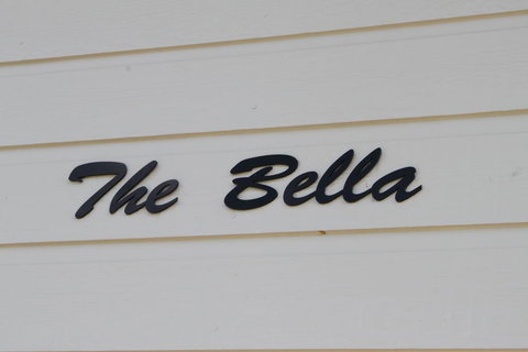 Valley Cabins By The Creek - Accommodation in Bendigo 1