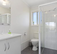 VALLEY VIEWS - 10 Valley Heights Drive - Accommodation in Bendigo