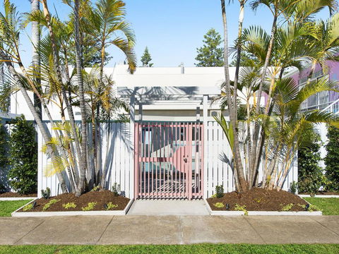 Ventura Beach Motel - 1 Bedroom Unit 8 - Accommodation in Bendigo 3