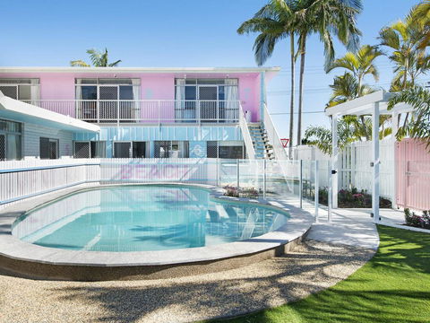 Ventura Beach Motel 3 Bedroom Poolside - Accommodation in Bendigo 1