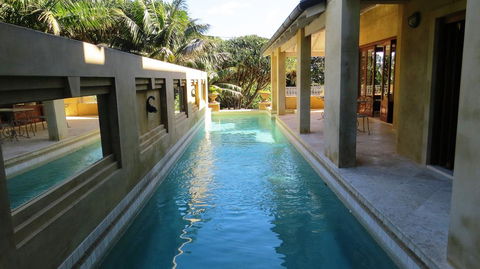 Victoria's At Wategos - Accommodation in Bendigo 3