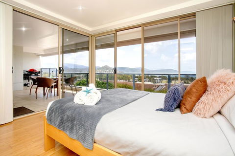 VIEWS ON ELSHEBY - Accommodation in Bendigo 1