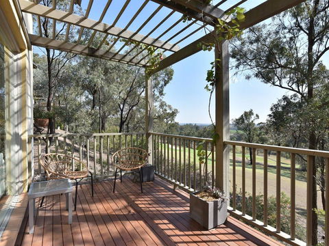 Villa Executive 2br Viti Resort Condo Located Within Cypress Lakes Resort (nothing Is More Central) - Accommodation in Bendigo 1