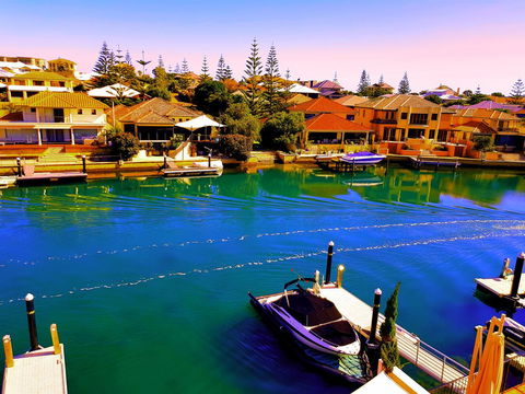 Villa Port Grimaud On Bouvard Island - Accommodation in Bendigo 1