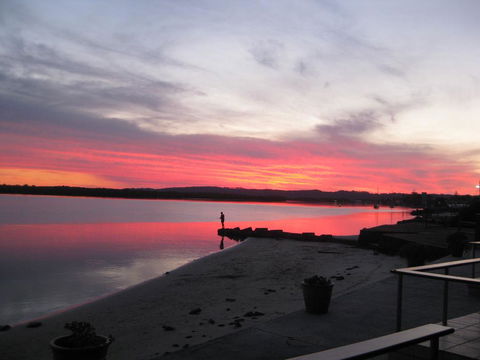 Villa Riviera On River Front - Accommodation in Bendigo 1