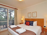 Villa Spa Executive 1br Merlot Resort Condo located within Cypress Lakes Resort nothing is more central