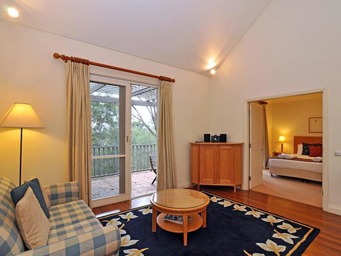 Villa Spa Executive 1br Merlot Resort Condo Located Within Cypress Lakes Resort (nothing Is More Central) - Accommodation in Bendigo 1