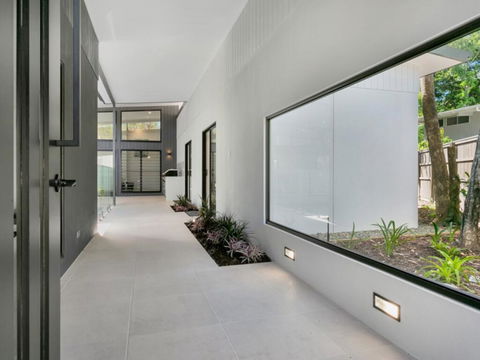 Villa Tiino - Clifton Beach - Accommodation in Bendigo 3