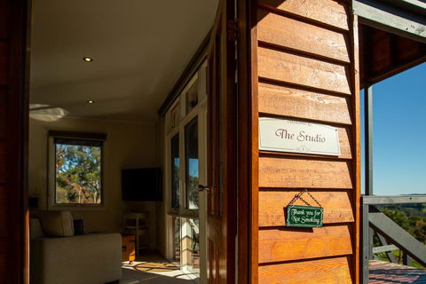 Vivere Retreat - Accommodation in Bendigo 2
