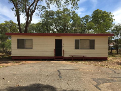 Wagon Wheel Motel & Units - Accommodation in Bendigo 1