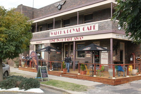 Walcha Royal Cafe & Accommodation - Accommodation in Bendigo 0