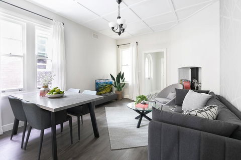 Walk Everywhere In The City From A Historic Home - Accommodation in Bendigo 1
