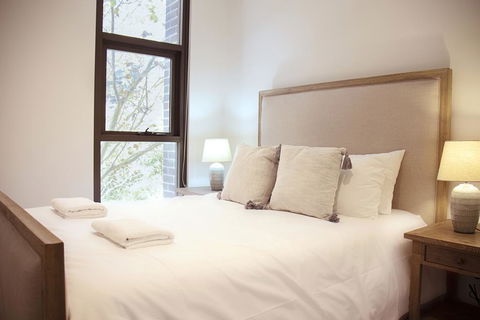 Walking To Darling Harbour, Townhall, QVB,ICC. - Accommodation in Bendigo 3