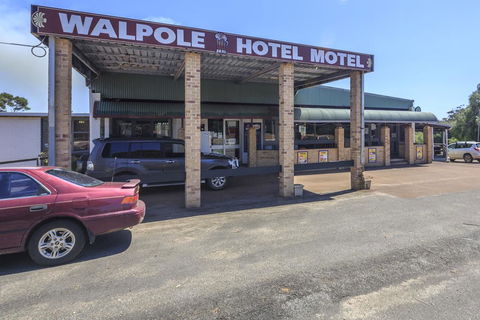Walpole Hotel Motel - Accommodation in Bendigo 1