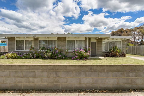 Wander On Bulmer - Accommodation in Bendigo 2