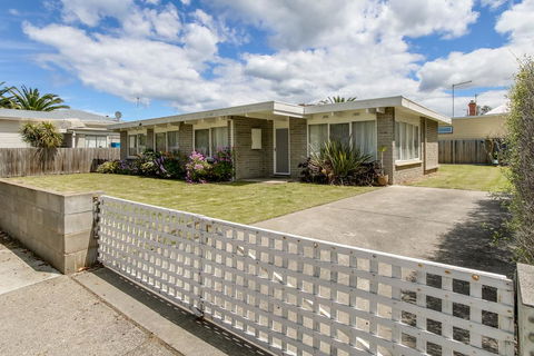 Wander On Bulmer - Accommodation in Bendigo 3