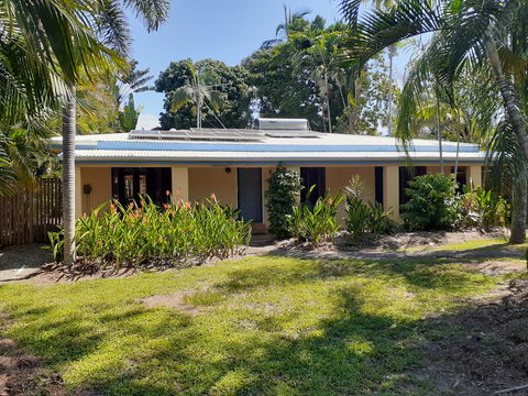 Wandering Palms - Accommodation in Bendigo 0