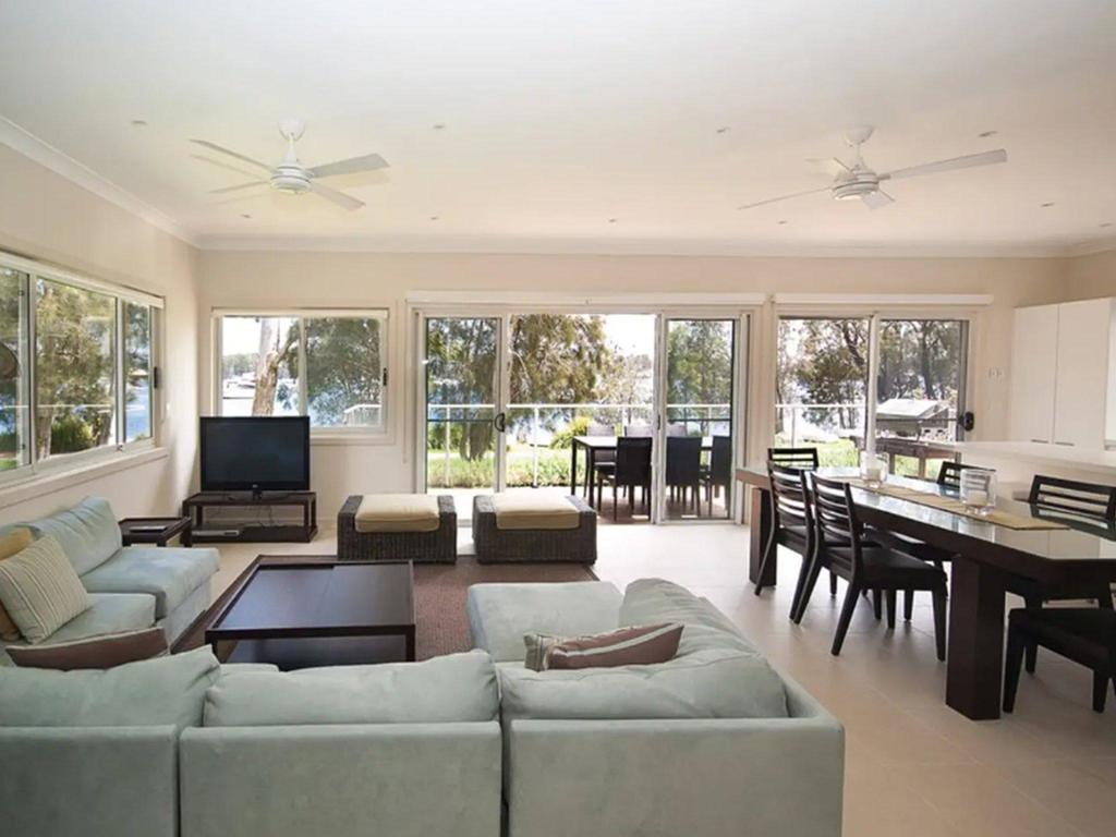 Wangi Wangi NSW Accommodation in Bendigo