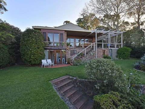 Wangi Waterfront Delight 4br Waterfront Reserve Home - Accommodation in Bendigo 1