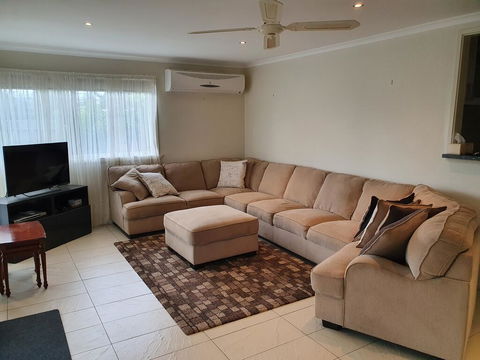Ward Street Holiday House - Accommodation in Bendigo 0